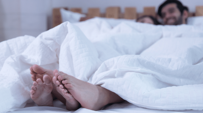 man vrouw seks bed postpartum passie