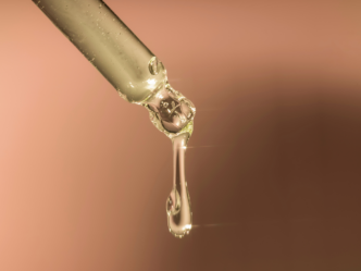 skincare pipet