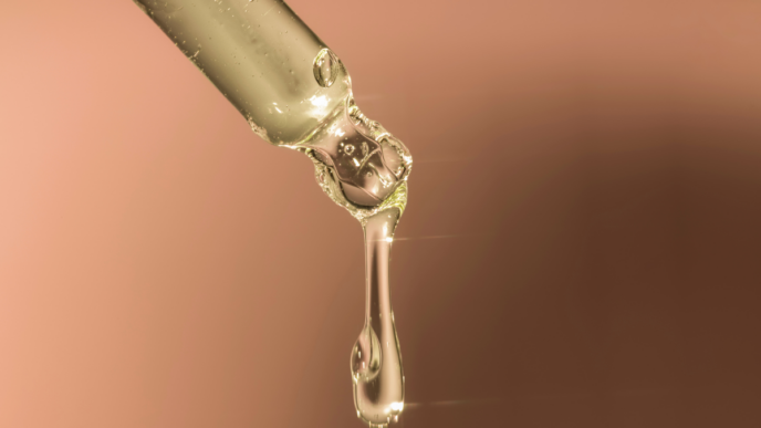 skincare pipet