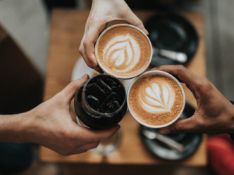 vriendinnen koffie late art