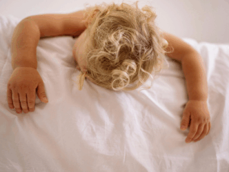 dreumes weigert middagslaapje