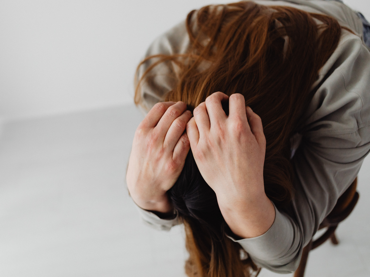 mom rage foto van huilende moeder