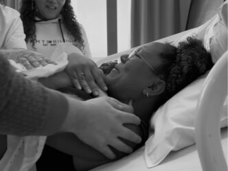 snelle bevalling foto van bevalling jaleesa