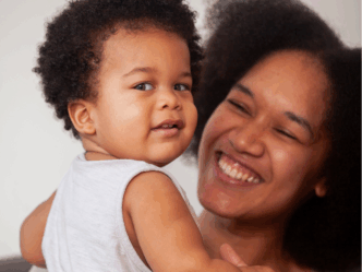 praten met kind ontwikkeling foto van moeder en kind