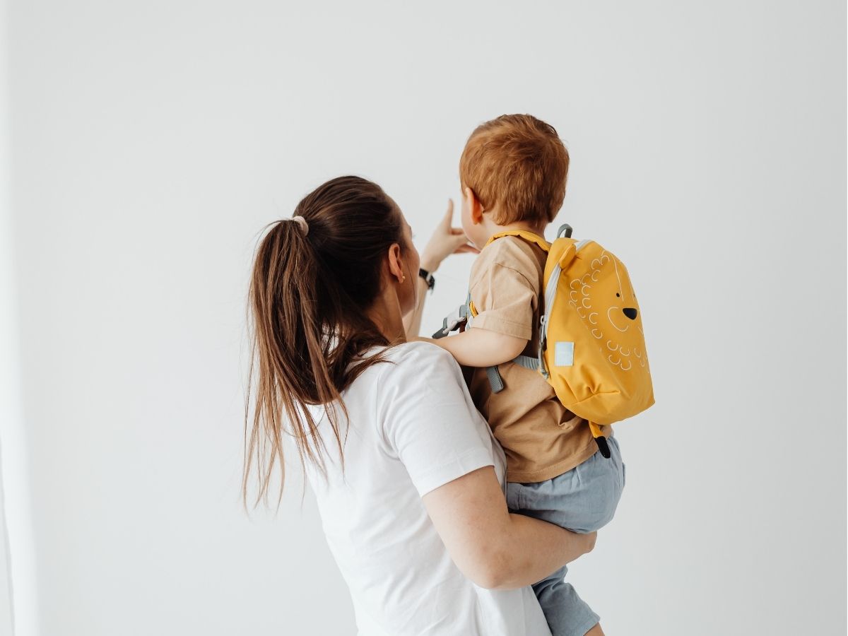 single moms gelukkig onderzoek foto van moeder en kind