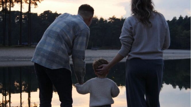 verborgen reflux baby foto van gezin lobke