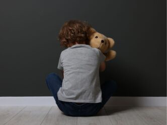 kinderen thuis niet veilig