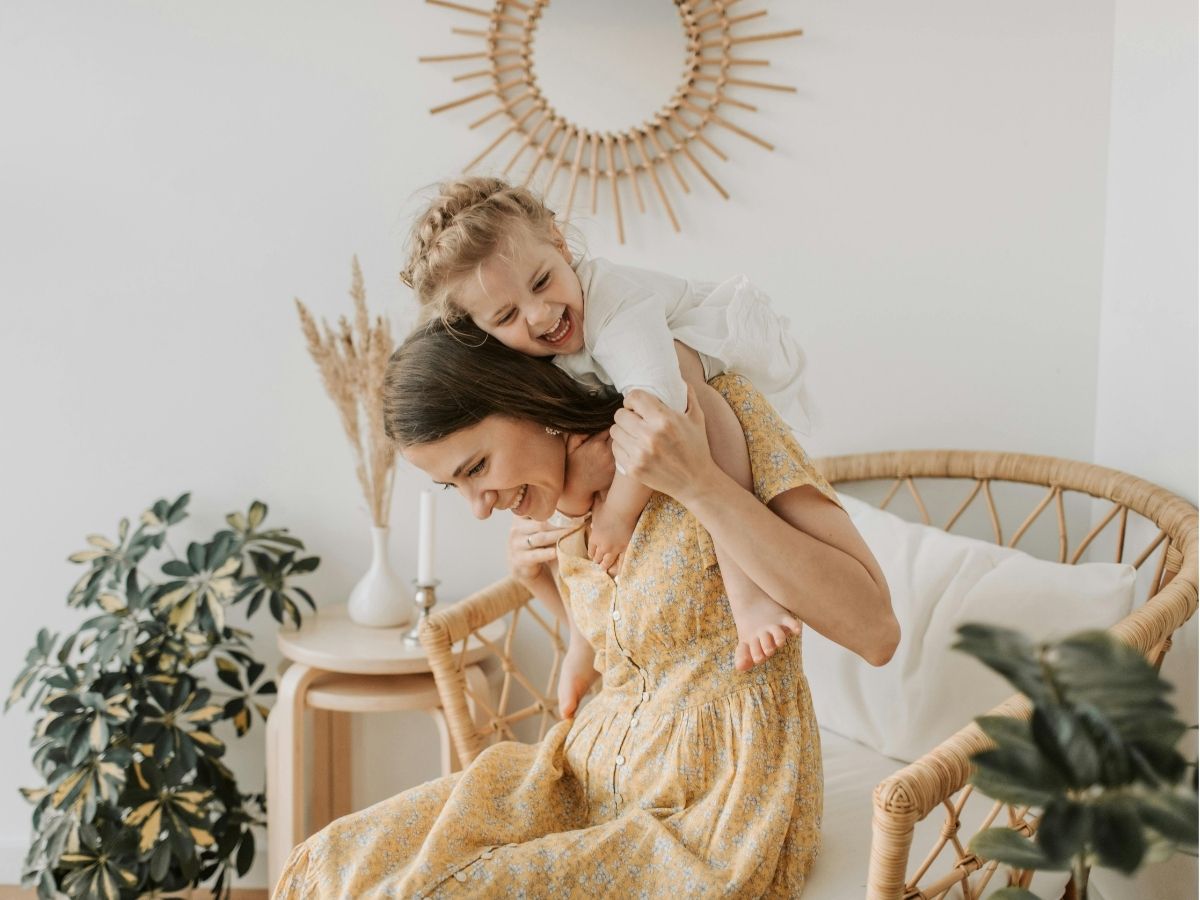 naam lief kind foto van moeder en kind
