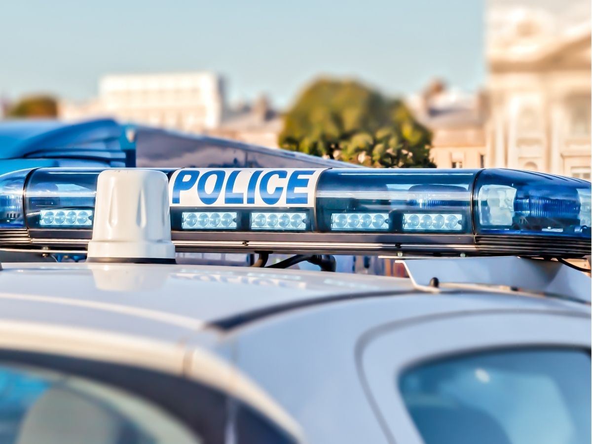 THC-snoepjes moeder foto van politie auto