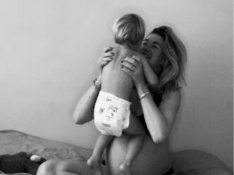 gender disappointment foto van zwangere nadieh en zoontje