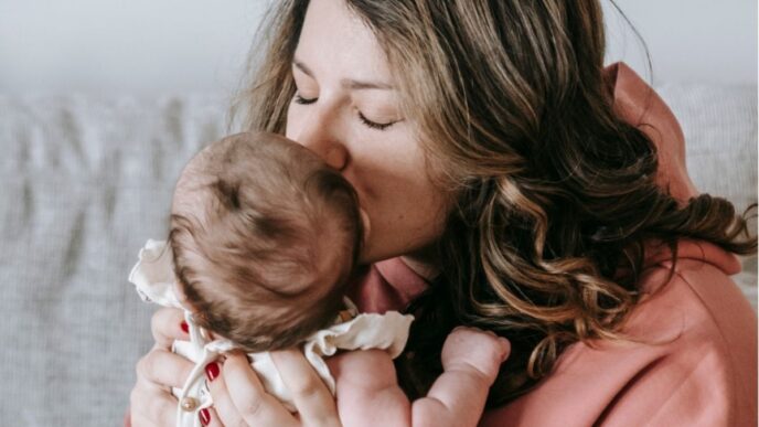 schermtijd baby foto van moeder en kind