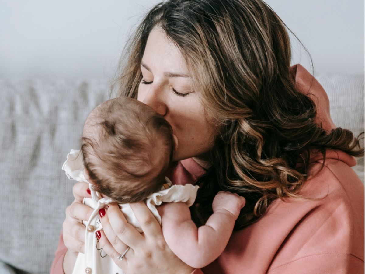 schermtijd baby foto van moeder en kind