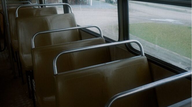 Lieve buschauffeur foto van bus