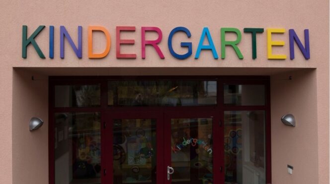 mishandeling crèche Indonesië foto van een willekeurige kinderopvang