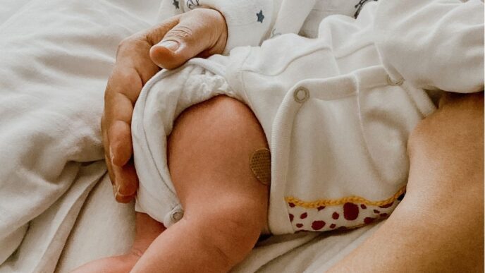 personeelstekort geboortezorg foto pasgeboren baby